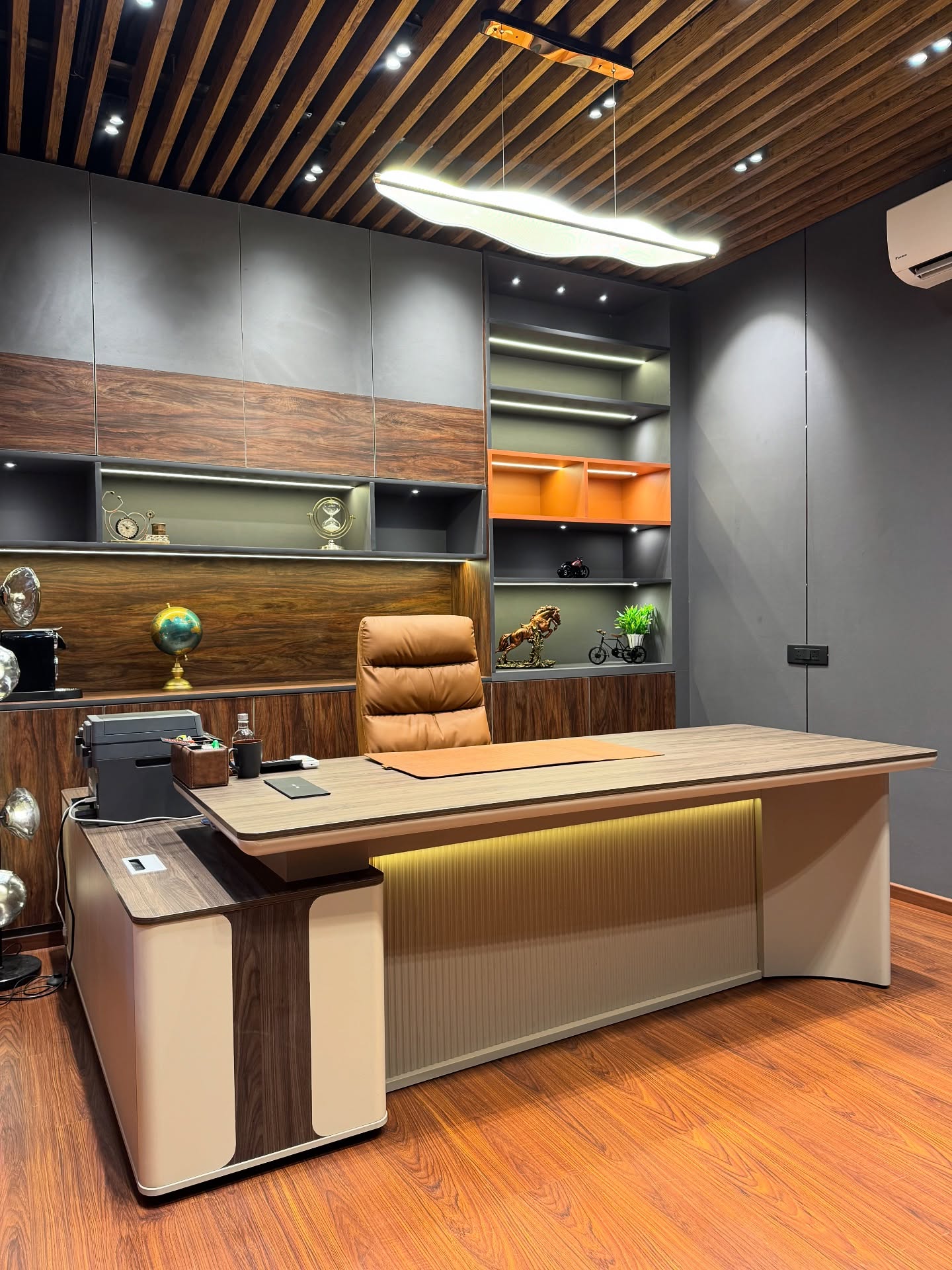 Office Cabin Design