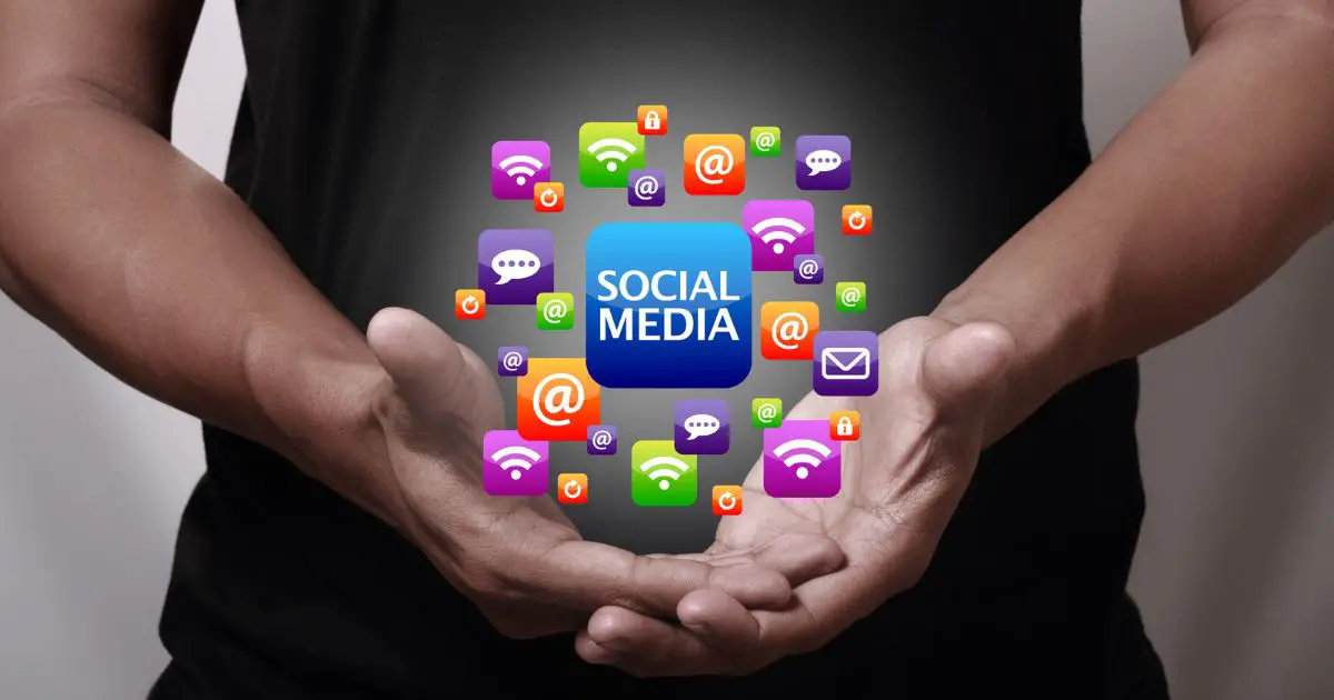 How To Manage Your Time On Social Medi