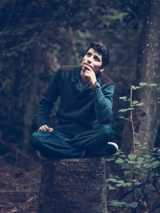 10 Body Language Signals That Only Smart People Display