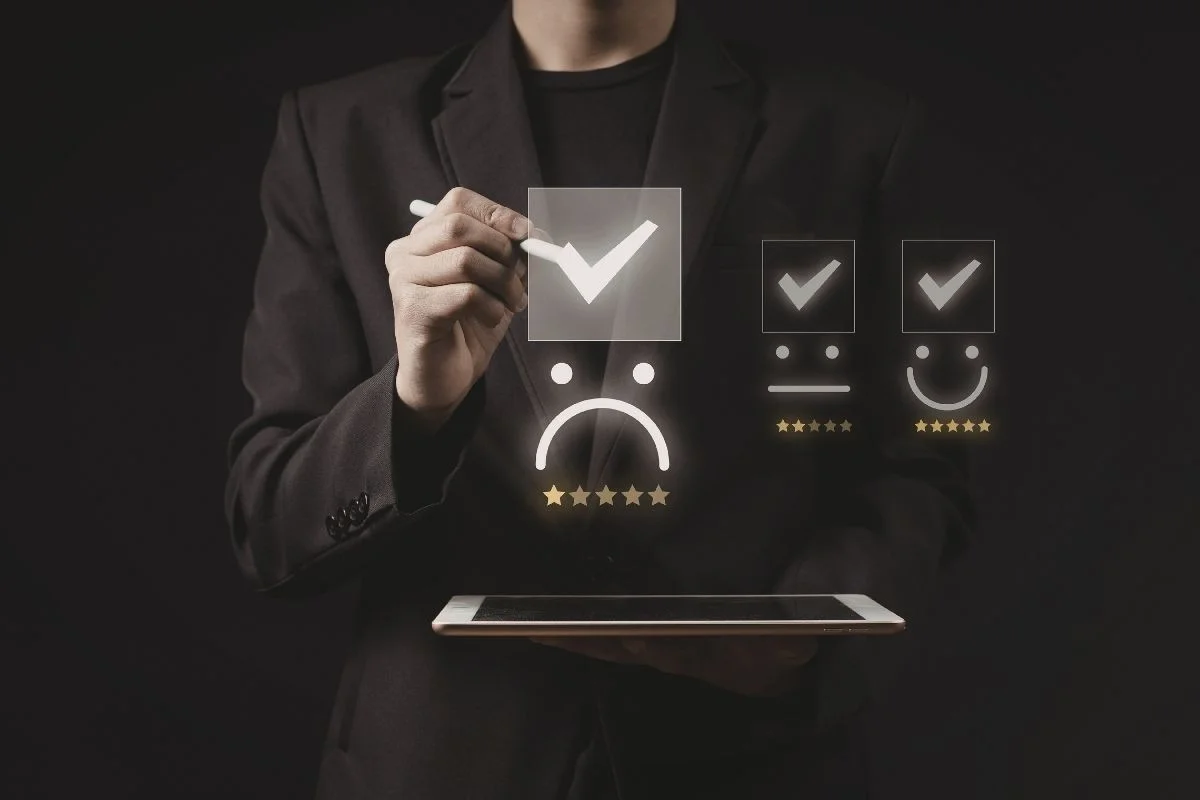 10 Goals To Become A Better Person And Stay Consistent