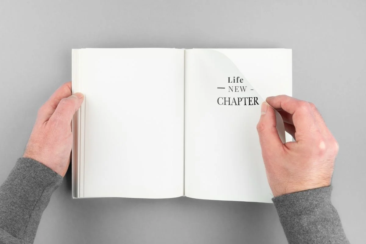 6 signs it is time to start a new chapter in life now