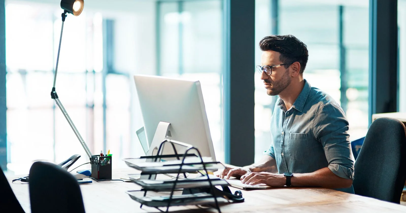 8 Daily Habits to Take Full Control of Your Day Because Success Is the Product of Daily Habits