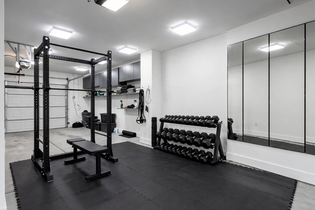 19 Mini Gym at Home Ideas Garage Builds That Beat a Membership