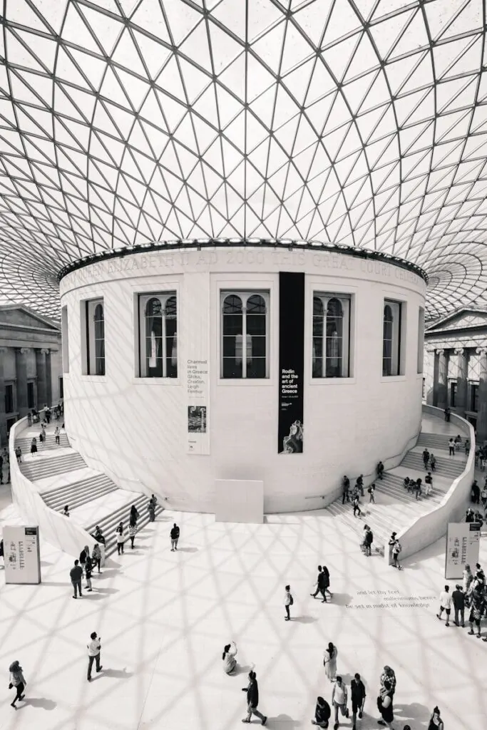 60 Meaningful Things to Do With Your Parents for Every Season and Situation 29 Great Court interior