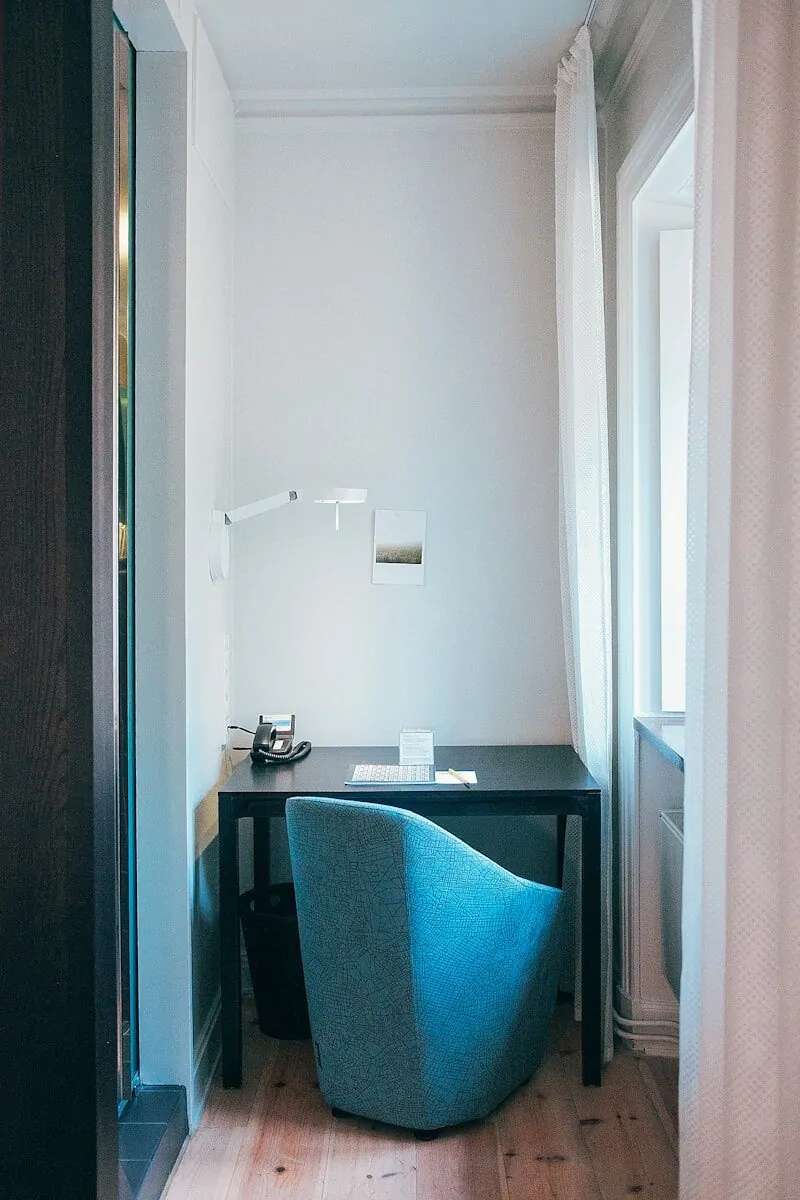 35+ Small Office Ideas for Working From Home 31 gray chair near writing desk