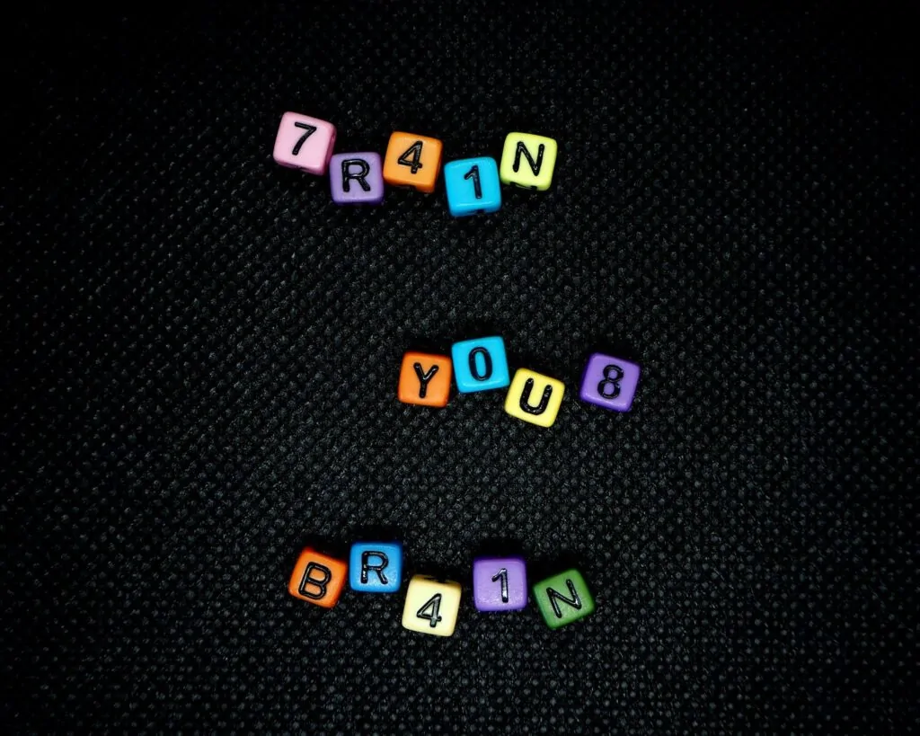How to Use Brain Dumping to Organize My Thoughts 1 assorted color and pattern game application