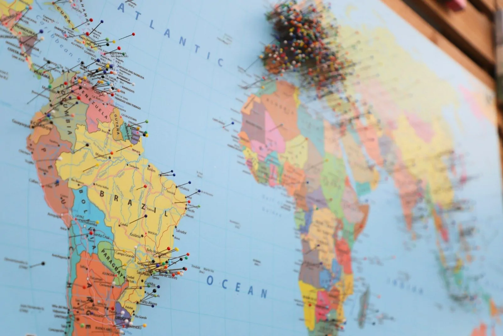 How Many Countries Begin With P? I Named 7 Out of 10, Can You Get All 10? 1 A world map with colourful pins marking different countries